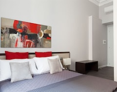 Hotelli Arenula Suites (Rooma, Italia)
