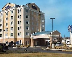 Khách sạn Fairfield Inn & Suites Woodbridge (Avenel, Hoa Kỳ)
