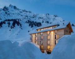 Khách sạn Mondschein Hotel (St. Anton am Arlberg, Áo)
