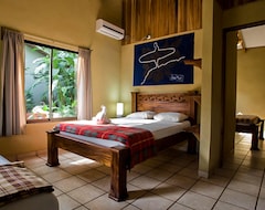 Hotelli Zula Inn Aparthotel (Santa Teresa, Costa Rica)