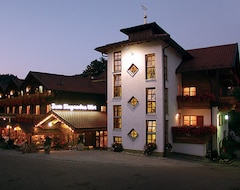 Hotelli Hotel Mariandl - Singender Wirt (Haibach, Saksa)