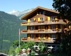 Hotel Bellevue - Traditional Swiss Hideaway (Wengen, Switzerland)