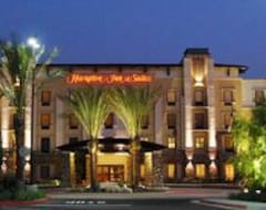 Khách sạn Hampton Inn & Suites Highland (Highland, Hoa Kỳ)