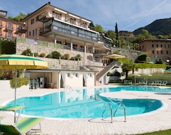 Hotel Sole la Fenice (Tremosine, Italy)