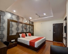 OYO 22861 Hotel Samanvi International (Belur, Indija)