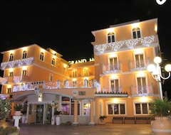 Grand Hotel Osman (Atena Lucana, Italy)
