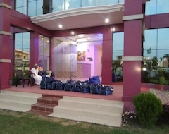 Khách sạn The Ideal (Kushinagar, Ấn Độ)