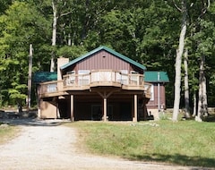Toàn bộ căn nhà/căn hộ Cabin On Private Lake (Crofton, Hoa Kỳ)