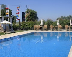 Khách sạn Amaris Wishes Hotel (Methoni, Hy Lạp)