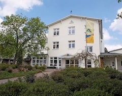 Hostel / vandrehjem DJH Jugendherberge Binz (Binz, Tyskland)