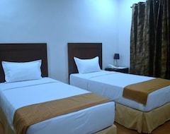 Hotel Castle Dreams (Davao City, Filipinas)