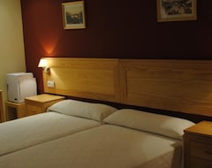 Khách sạn Hotel Alegria (Baños de Montemayor, Tây Ban Nha)