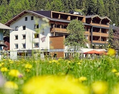 Hotel Kirchenwirt (Kaunertal, Austria)