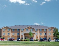 Khách sạn Comfort Inn & Suites North Greenfield (Greenfield, Hoa Kỳ)