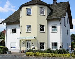 Toàn bộ căn nhà/căn hộ Ground-floor Apartment In The Beautiful Lahntal With Terrace And Separate Entrance (Runkel, Đức)