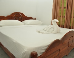 Hotel Sujatha Tourist Rest (Dambulla, Šri Lanka)