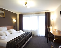 Hotelli Hotel Zimnik Luksus Natury (Lipowa, Puola)