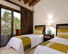 Marival Armony Luxury Resort & Suites (Bahía de Banderas, Mexico)