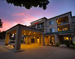 Hotel Courtyard by Marriott Champaign (Champaign, USA)