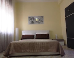 Khách sạn Ilary Rooms (Pompei, Ý)