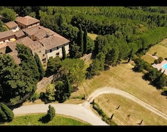 Entire House / Apartment Castello di Fezzana (Montespertoli, Italy)