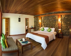 Hotel Neelakurunji Luxury Plantation (Munnar, India)