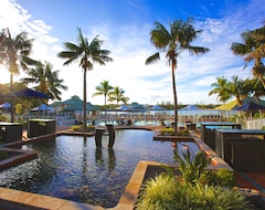 Khách sạn Novotel Sunshine Coast Resort (Kawana Waters, Úc)
