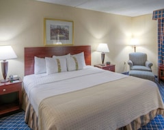 Hotel Boxboro Regency (Boxborough, USA)