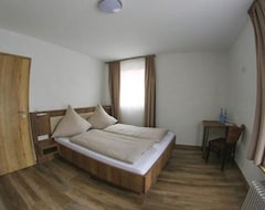 Look Hotel & Rooms (Crailsheim, Almanya)