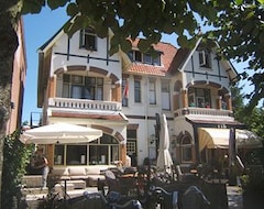 Hotel Heerlijkheid Bergen (Bergen, Netherlands)