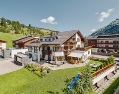 Khách sạn Garni Sursilva (Lech am Arlberg, Áo)