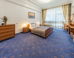 Hotel Divnyy 43°39° (Sochi, Russia)