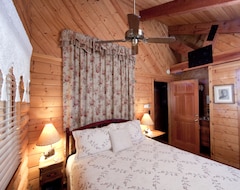 Hotel The Inn at Fawnskin (Big Bear Lake, Sjedinjene Američke Države)