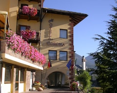Hotel Corona (Carano, İtalya)