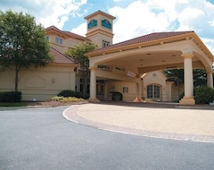 Hotel La Quinta by Wyndham Raleigh Cary (Cary, USA)