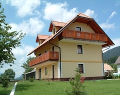 Huoneistohotelli Villa Planina (Kranjska Gora, Slovenia)