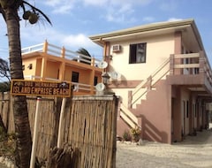 Hotel Dos Hermanos Island Emprise Beach House (Pagudpud, Filipini)