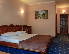 Hotel Yuzhny Dvorik (Vidnoye, Russia)