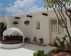 Otel Macondo (Lampedusa, İtalya)