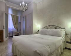 Hotel Badia Fiorentina (Florence, Italy)