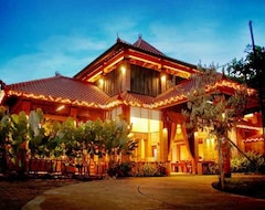 Khách sạn Nyiur Resort (Pangandaran, Indonesia)