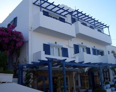 Căn hộ có phục vụ Pelagia Beach Studios (Agia Pelagia, Hy Lạp)