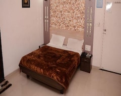 Otel Comfort (Surat, Hindistan)