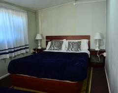 Khách sạn Emilia House (Punta Arenas, Chile)