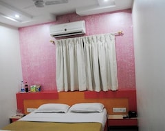 Otel Home Stay (Bombay, Hindistan)