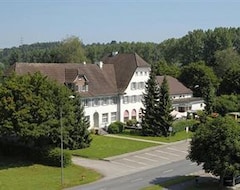 Khách sạn Hotel & Gasthaus Die Perle (Perlen, Thụy Sỹ)