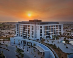 Otel DoubleTree by Hilton Abu Dhabi Yas Island Residences (Abu Dabi, Birleşik Arap Emirlikleri)