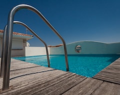 Hotel Grand Cap Rooftop Pool (Agde, France)