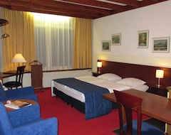 Hotel Maurits (The Hague, Holland)