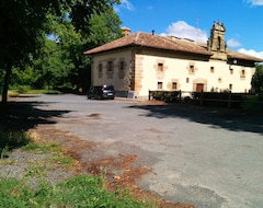 Hostel Albergue Nuestra Señora de Carrasquedo (Grañón, Španjolska)